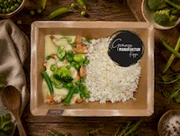Bild Green Thai Curry mit H&auml;hnchen & Langkornreis