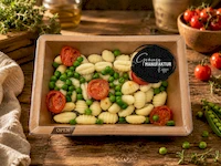 Bild Gnocchi mit Basilikumpesto, Kirschtomaten & Erbsen