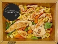 Bild Gemüse-Spätzlepfanne mit Kräutersahnesoße & Hähnchenstreifen