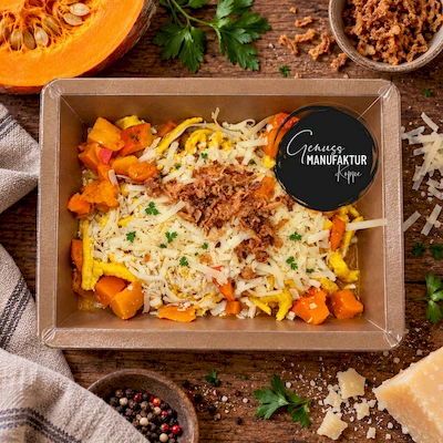 Bild K&uuml;rbisk&auml;sesp&auml;tzle mit R&ouml;stzwiebeln