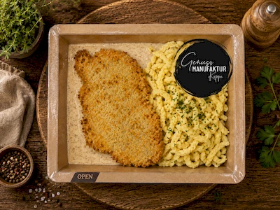 Bild Paniertes Schnitzel mit Pfifferlingsso&szlig;e & Sp&auml;tzle